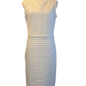 Women's White and Silver Formal-dress sz 6 midi pencil party career elegant